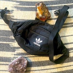 Adidas Fanny pack black